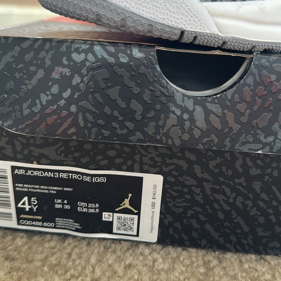 NWOT Air Jordan 3 Retro. Offers welcomed. - Picture 14 of 14